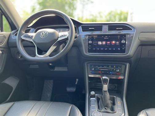 2024 Volkswagen Tiguan 2.0T SE 4MOTION