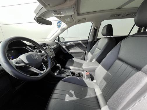 2024 Volkswagen Tiguan 2.0T SE 4MOTION