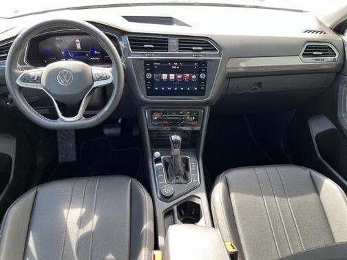 2024 Volkswagen Tiguan 2.0T SE 4MOTION