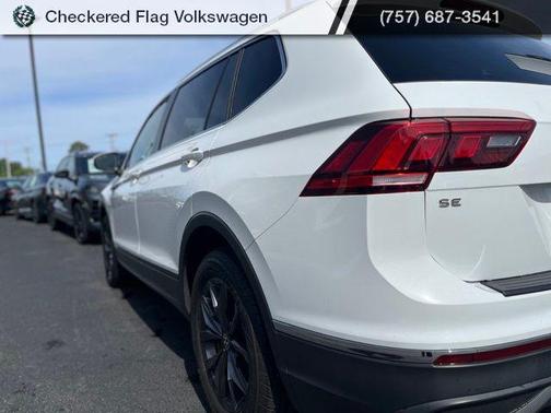 Pure White 2024 Volkswagen Tiguan 2.0T SE 4MOTION