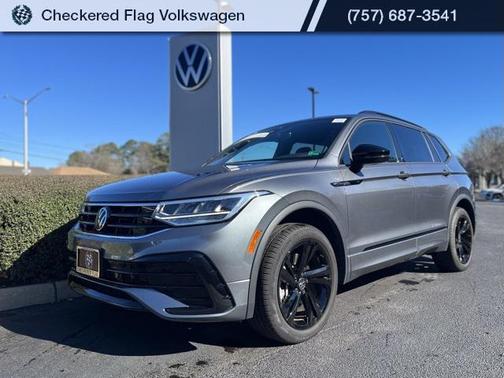 2024 Volkswagen Tiguan 2.0T SE R-Line Black