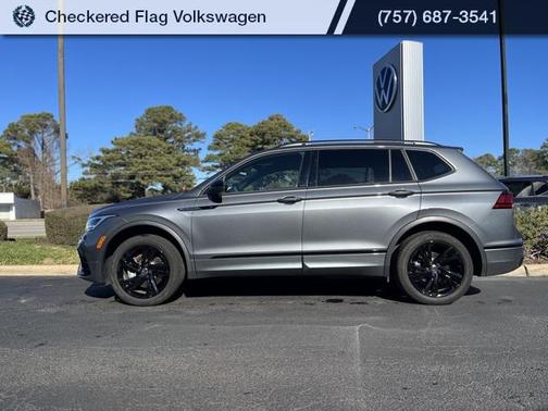 2024 Volkswagen Tiguan 2.0T SE R-Line Black