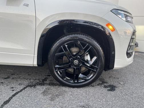 2026 Volkswagen Tiguan 2.0T SE R-Line Black 4MOTION