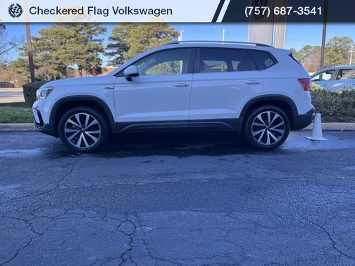 2022 Volkswagen Taos 1.5T SE