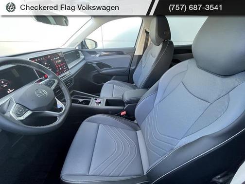 2025 Volkswagen Tiguan 2.0T SE 4MOTION