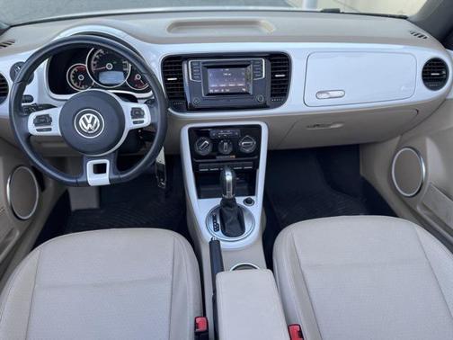 2019 Volkswagen Beetle 2.0T S