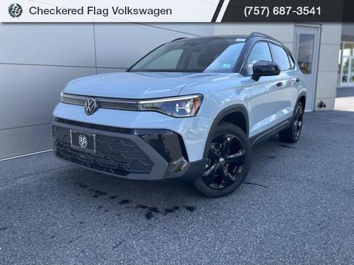 2025 Volkswagen Taos 1.5T SE Black