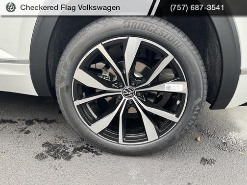 2026 Volkswagen Atlas Cross Sport 2.0T SEL Premium