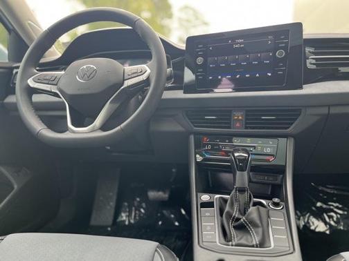 2026 Volkswagen Jetta 1.4T SE