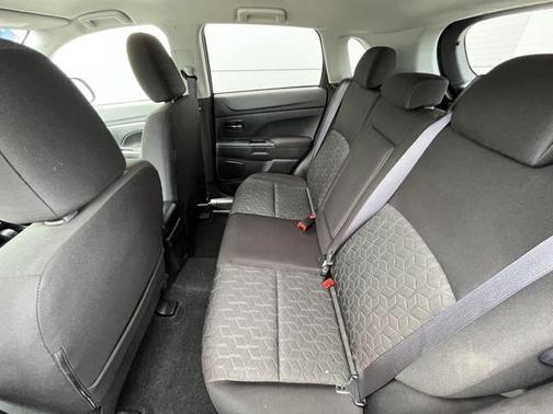 2024 Mitsubishi Outlander Sport 2.0 ES