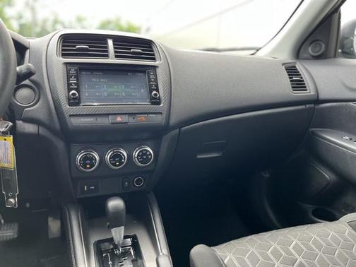 2024 Mitsubishi Outlander Sport 2.0 ES
