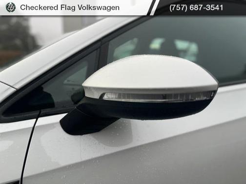 2022 Volkswagen Golf GTI 2.0T S DSG