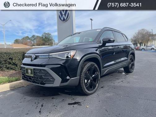 2026 Volkswagen Taos SE Black