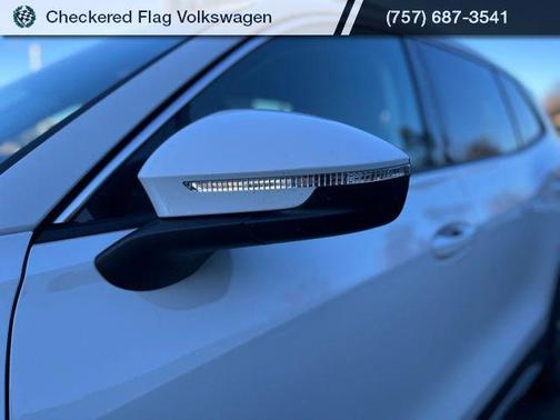 White 2026 Volkswagen Tiguan 2.0T SE 4MOTION