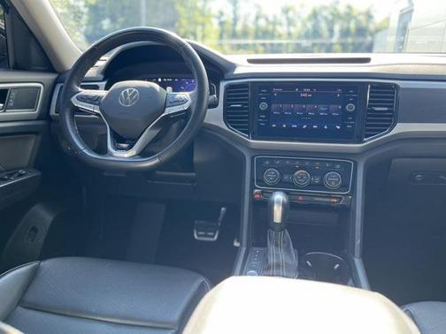 2023 Volkswagen Atlas 3.6L SEL