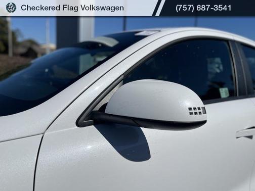 2024 Hyundai IONIQ 6 SE