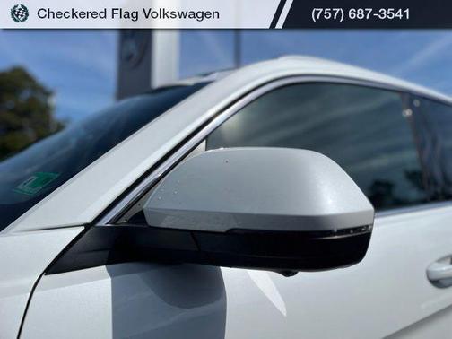 Opal White 2023 Volkswagen Atlas Cross Sport 3.6L V6 SEL Premium R-Line