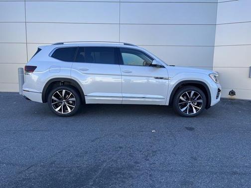 2026 Volkswagen Atlas 2.0T SEL Premium R-Line 4MOTION