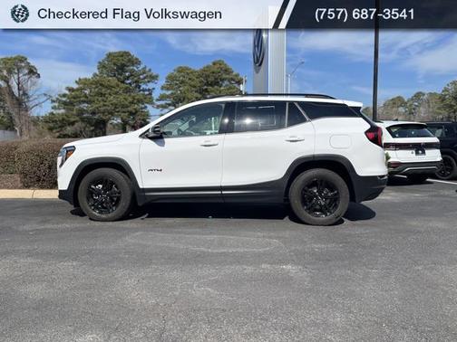 2024 GMC Terrain AWD AT4