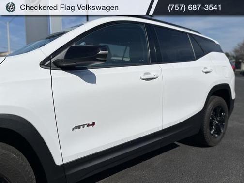 2024 GMC Terrain AWD AT4