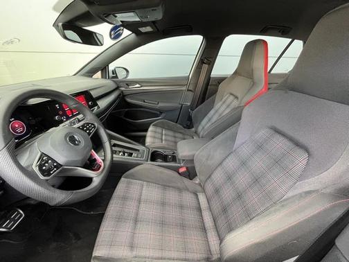 2022 Volkswagen Golf GTI 2.0T S DSG