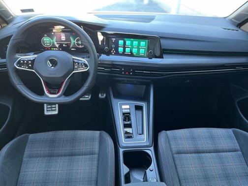 2022 Volkswagen Golf GTI 2.0T S DSG