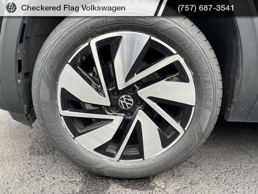 2024 Volkswagen Atlas 2.0T SE w/Technology 4MOTION