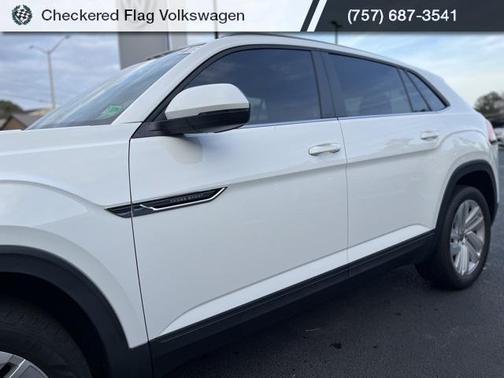 2022 Volkswagen Atlas Cross Sport 3.6L V6 SE w/Technology