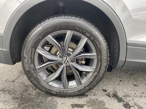 2024 Volkswagen Tiguan 2.0T SE 4MOTION