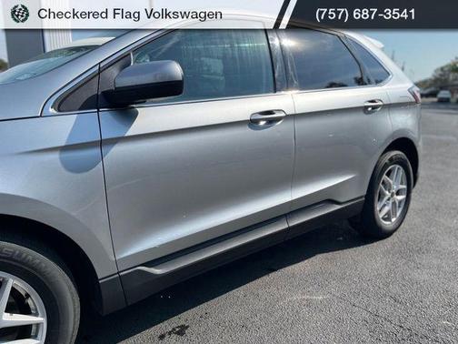 ICONIC SILVER 2024 Ford Edge SEL
