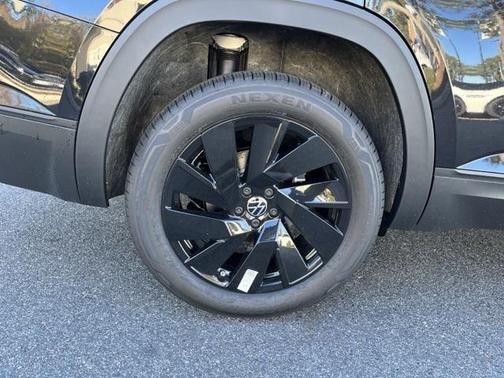 2026 Volkswagen Atlas 2.0T SE w/Technology 4MOTION