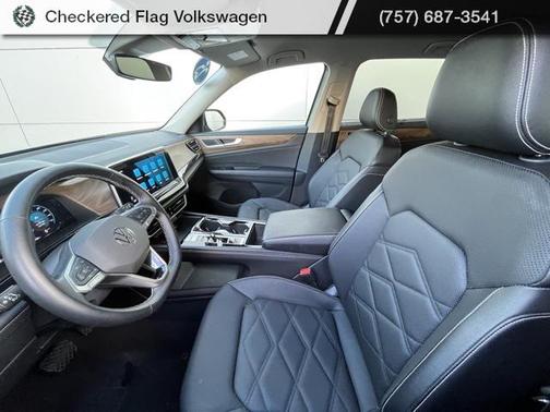 2025 Volkswagen Atlas 2.0T SE w/Technology 4MOTION