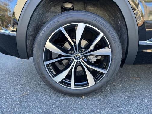 2026 Volkswagen Atlas Cross Sport 2.0T SEL Premium