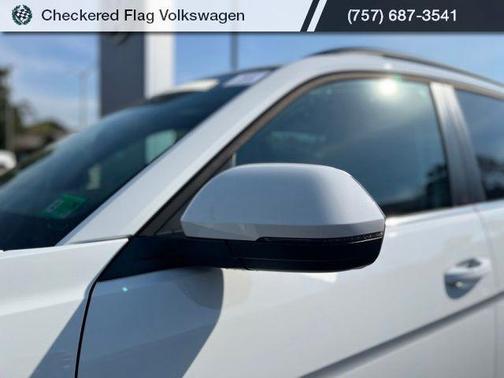 2025 Volkswagen Atlas 2.0T SE