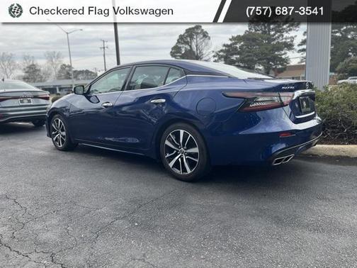 2023 Nissan Maxima SV Xtronic CVT