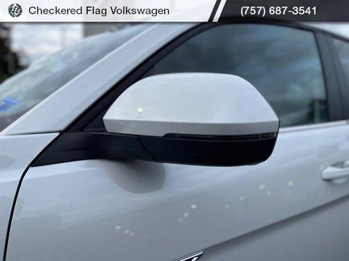 White 2026 Volkswagen Atlas Cross Sport 2.0T SE w/Technology 4MOTION
