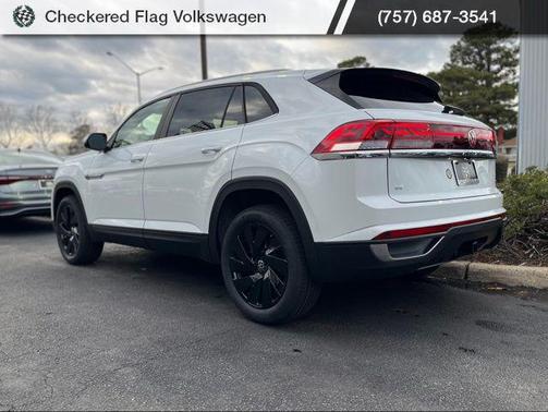 White 2026 Volkswagen Atlas Cross Sport 2.0T SE w/Technology 4MOTION