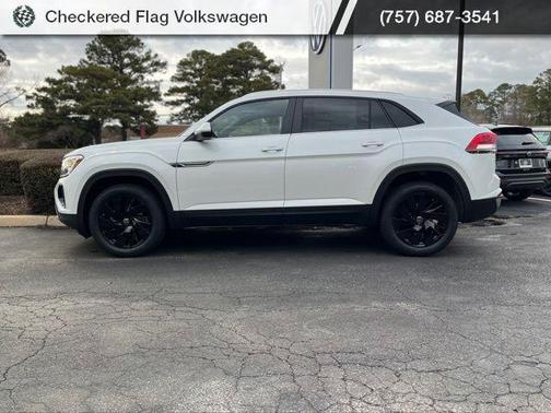White 2026 Volkswagen Atlas Cross Sport 2.0T SE w/Technology 4MOTION