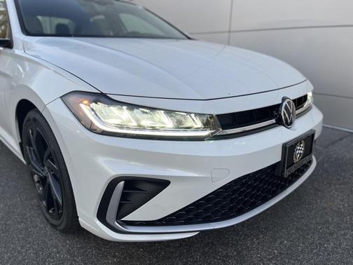 2026 Volkswagen Jetta 1.4T SE