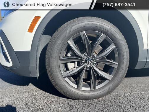 2024 Volkswagen Tiguan 2.0T SE 4MOTION