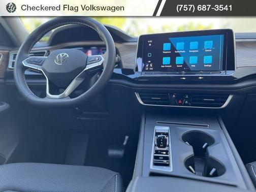 2026 Volkswagen Atlas 2.0T SE