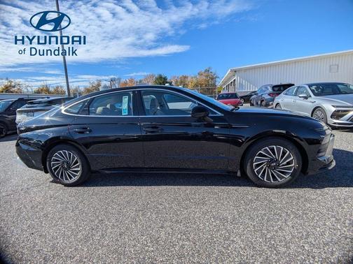 2026 Hyundai SONATA Hybrid Limited