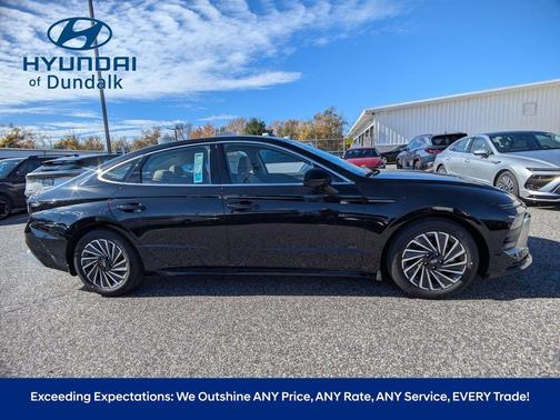 2026 Hyundai SONATA Hybrid Limited