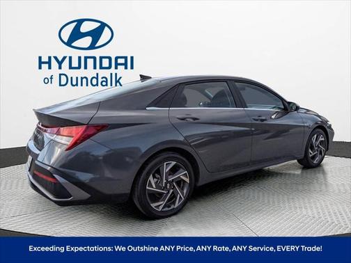 2025 Hyundai ELANTRA SEL