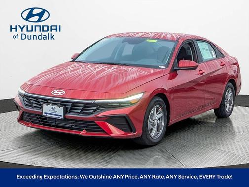 2025 Hyundai ELANTRA SE