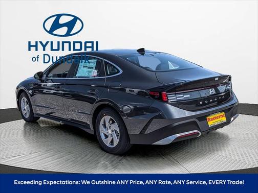 2025 Hyundai SONATA SE