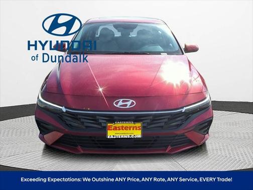 2025 Hyundai ELANTRA Limited