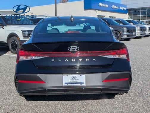 2026 Hyundai ELANTRA Sport