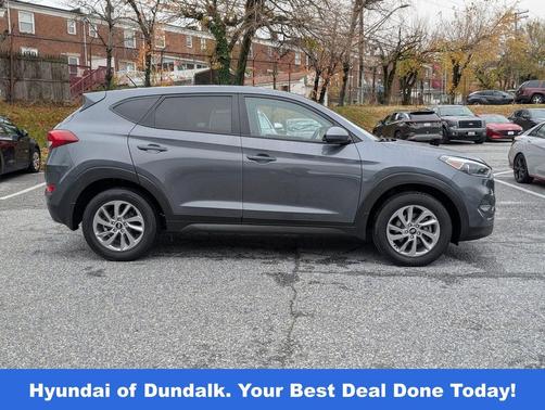 2018 Hyundai TUCSON SE
