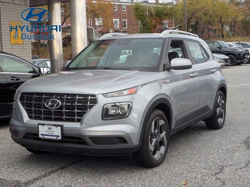 2021 Hyundai VENUE SEL